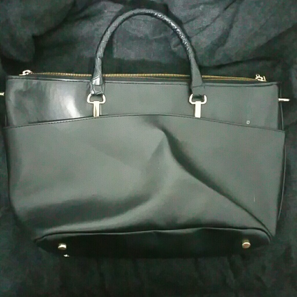 H&M Handbags - H&M Black Bag